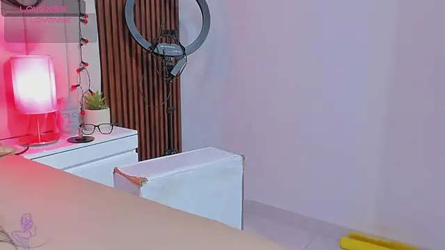 Meli castillo online show from 02.26.25