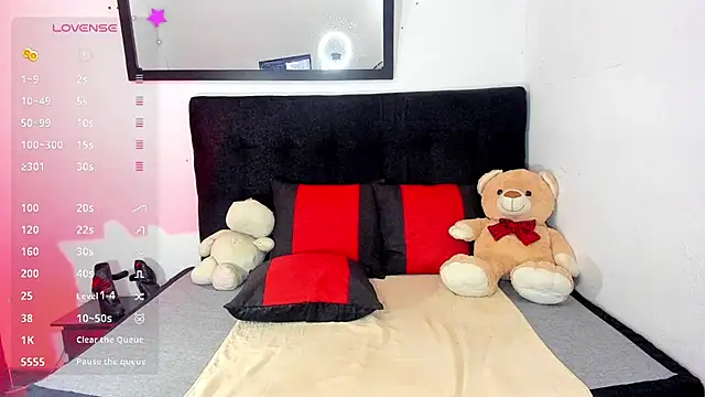 brittany williams  online show from 02.07.25