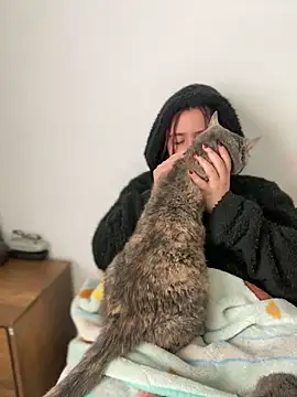 Niki Monroe online show from 12.30.24