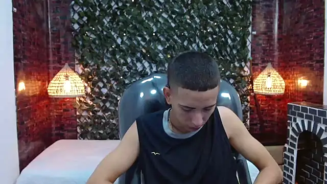 JackSwan18 online show from 12.23.24