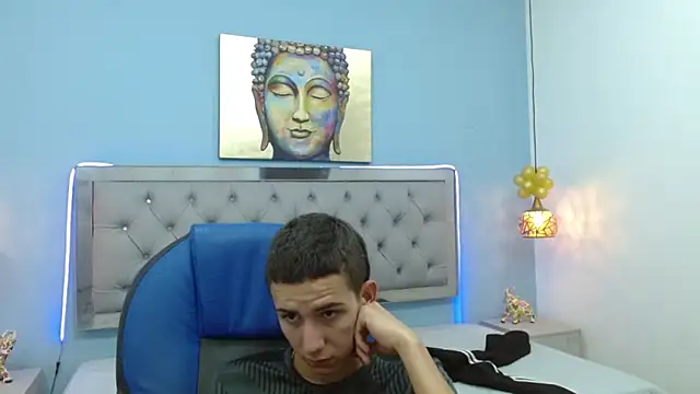 JackSwan18 online show from 01.20.25