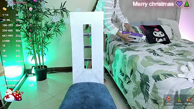 natty romanof 18 online show from 12.16.24