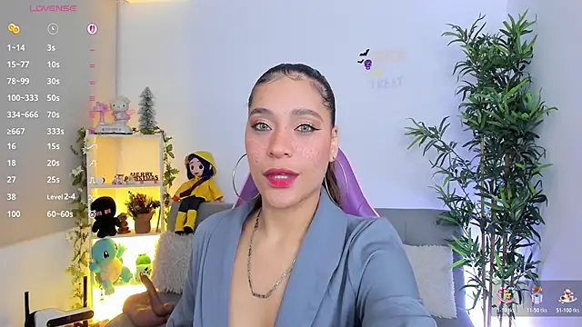 natty romanof 18 online show from 11.28.25