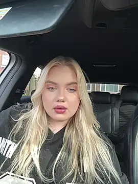 lwikaaa online show from 03.21.25