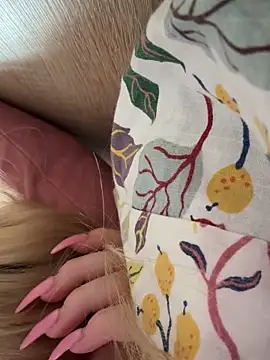 lwikaaa online show from 03.22.25