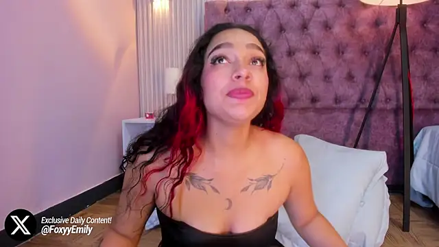 EMILYY FOXY online show from 02.01.25