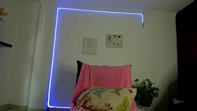 anniesweet- online show from 11.25.25