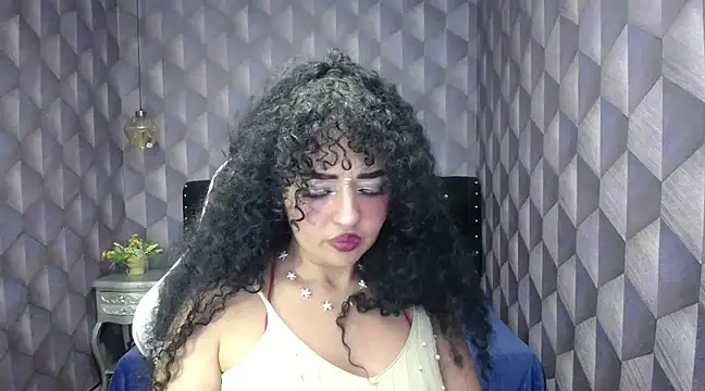 Snapshot of Sofiacowperx chatting on 01.31.25 Sofiacowperx online show from 01.31.25