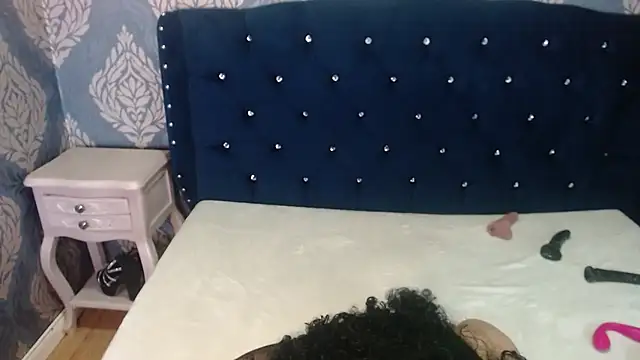 Snapshot of Sofiacowperx chatting on 05.19.26 Sofiacowperx online show from 05.19.26