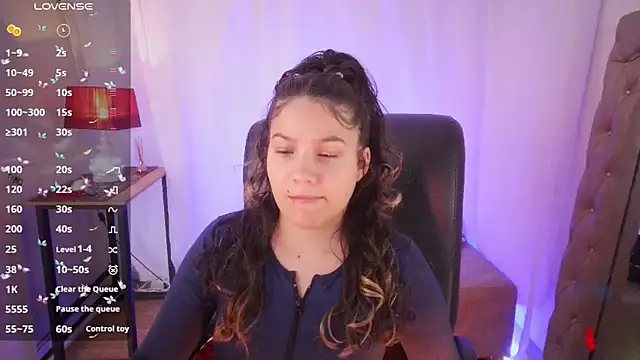 Snapshot of Jsneiidy_ATH chatting on 09.28.25 Jsneiidy ATH online show from 09.28.25