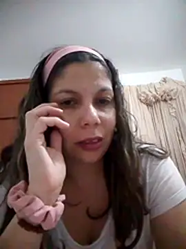 Carliina Soussa online show from 11.27.25