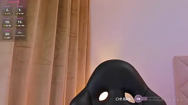 Snapshot of Lau_Bee chatting on 02.26.25 Lau Bee online show from 02.26.25