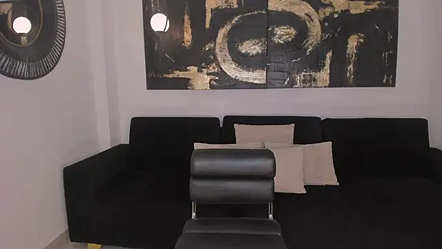 Snapshot of SavannahStorm chatting on 01.25.25 SavannahStorm online show from 01.25.25