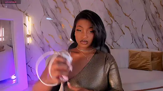 SavannahStorm online show from 03.04.26