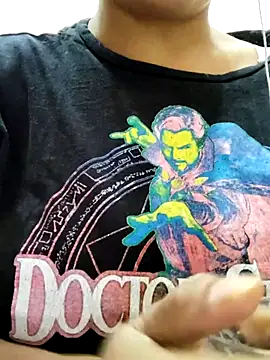 illay love online show from 11.25.25