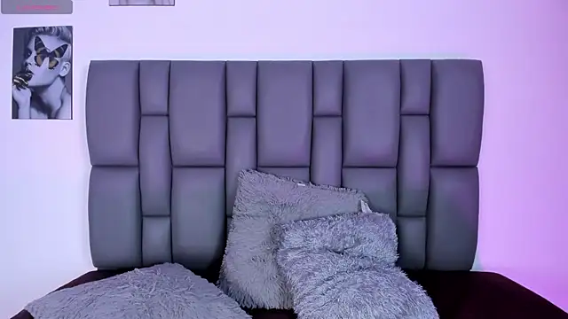 Snapshot of Sophia_Lemos chatting on 03.18.25 Sophia Lemos online show from 03.18.25