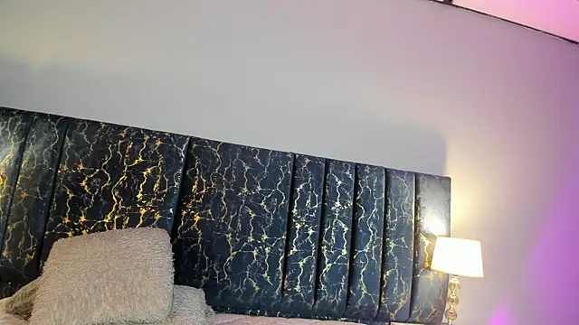 Snapshot of Sophia_Lemos chatting on 09.15.25 Sophia Lemos online show from 09.15.25