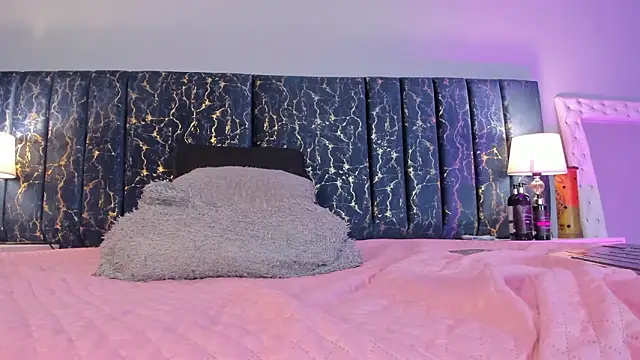 Sophia Lemos online show from 01.15.26