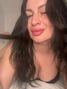 Helena7077 online show from 04.16.26