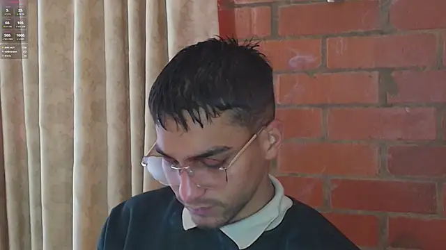 Snapshot of Leandro_valenzuela chatting on 02.06.25 Leandro valenzuela online show from 02.06.25