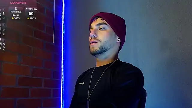 Snapshot of Leandro_valenzuela chatting on 01.06.26 Leandro valenzuela online show from 01.06.26