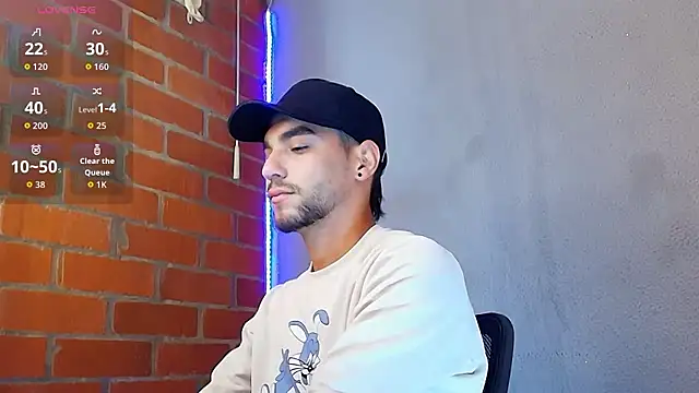 Snapshot of Leandro_valenzuela chatting on 01.07.26 Leandro valenzuela online show from 01.07.26