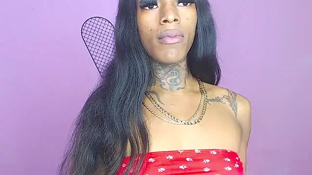 Snapshot of badgirls_cx chatting on 01.11.25 badgirls cx online show from 01.11.25