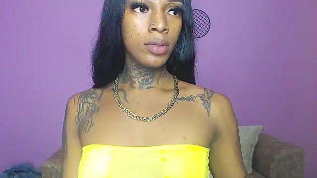 Snapshot of badgirls_cx chatting on 03.14.25 badgirls cx online show from 03.14.25