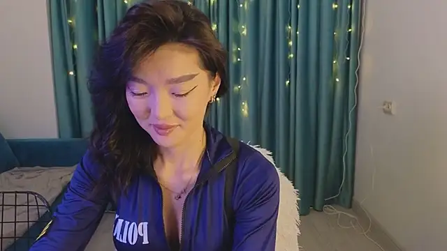 AudreyMell online show from 01.10.25