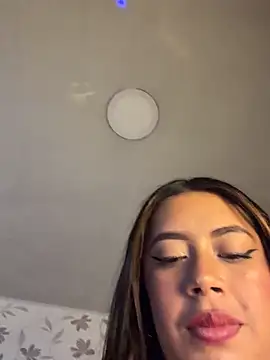 ElaaPerez online show from 01.31.26