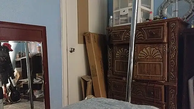 Sandrasaa online show from 12.05.24