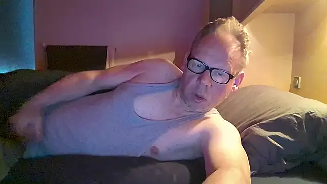kinkyslet8 online show from 05.03.26