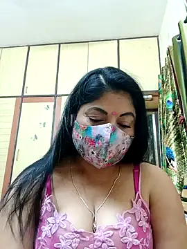 Snapshot of Ratna-777 chatting on 02.26.25 Ratna-777 online show from 02.26.25