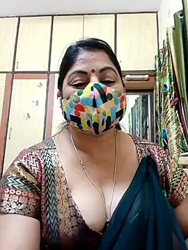 Snapshot of Ratna-777 chatting on 03.08.25 Ratna-777 online show from 03.08.25