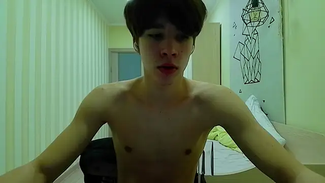 Snapshot of gayGamogey chatting on 12.17.24 gayGamogey online show from 12.17.24