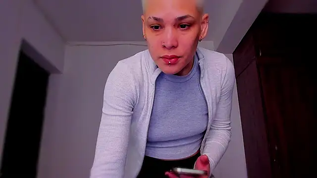 Charlee pink online show from 02.13.26