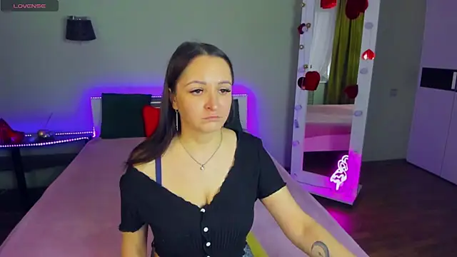 AngellLika online show from 09.28.25