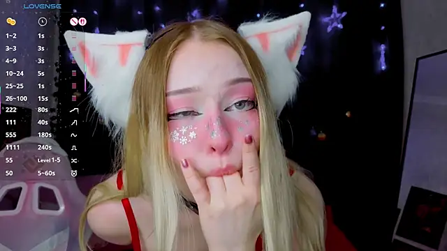 ElswythCovil online show from 12.23.25