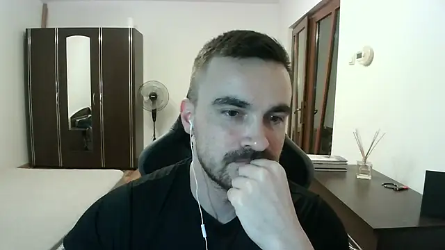 Snapshot of mu5clemania2 chatting on 03.05.26 mu5clemania2 online show from 03.05.26