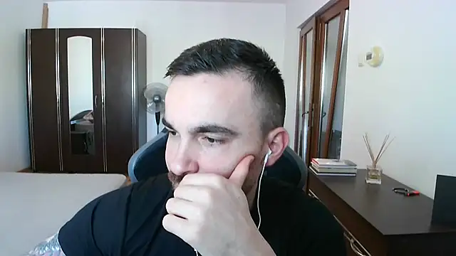 Snapshot of mu5clemania2 chatting on 03.06.26 mu5clemania2 online show from 03.06.26