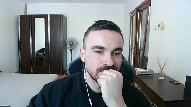 Snapshot of mu5clemania2 chatting on 03.08.26 mu5clemania2 online show from 03.08.26