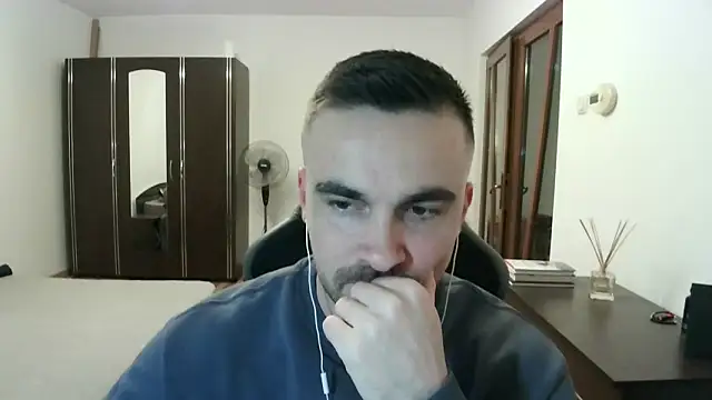 Snapshot of mu5clemania2 chatting on 03.12.26 mu5clemania2 online show from 03.12.26