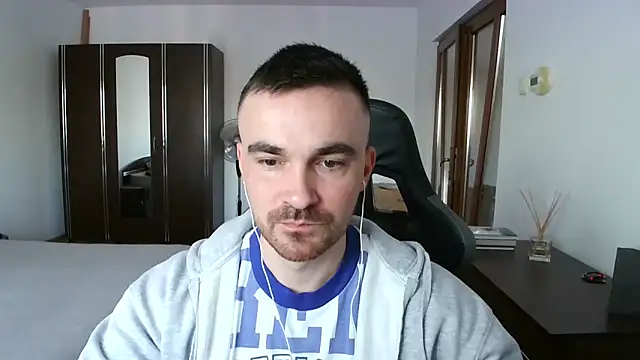 Snapshot of mu5clemania2 chatting on 03.14.26 mu5clemania2 online show from 03.14.26