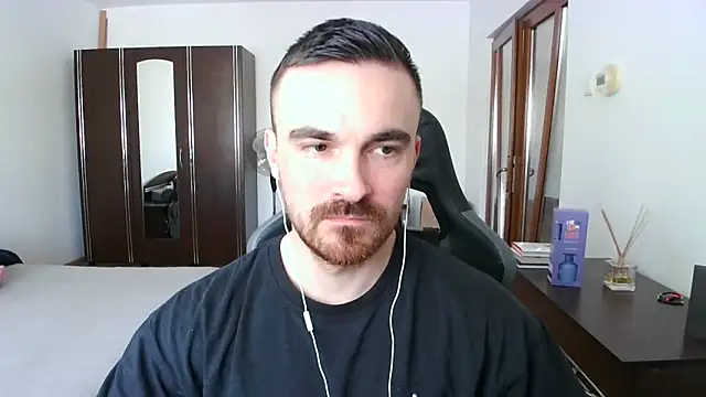 Snapshot of mu5clemania2 chatting on 03.23.26 mu5clemania2 online show from 03.23.26