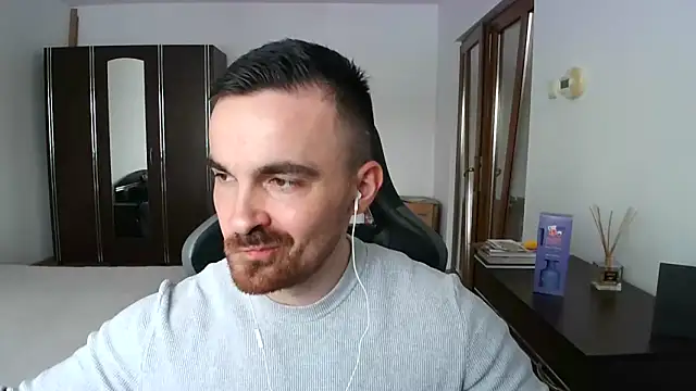 Snapshot of mu5clemania2 chatting on 04.09.26 mu5clemania2 online show from 04.09.26