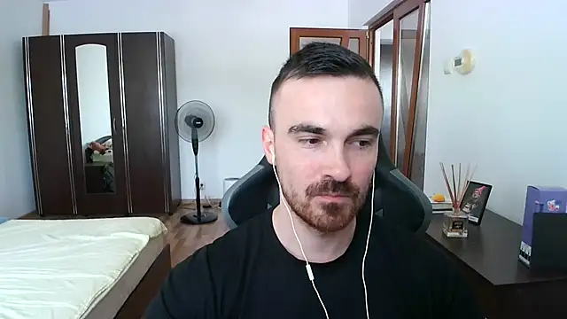 Snapshot of mu5clemania2 chatting on 06.27.26 mu5clemania2 online show from 06.27.26