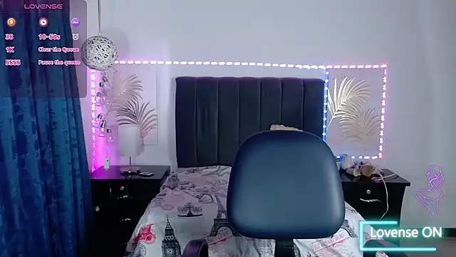 Snapshot of Julietacollins06 chatting on 02.01.25 Julietacollins06 online show from 02.01.25