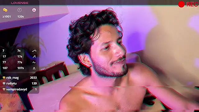 Snapshot of Nicholasrodrii chatting on 12.11.24 Nicholasrodrii online show from 12.11.24