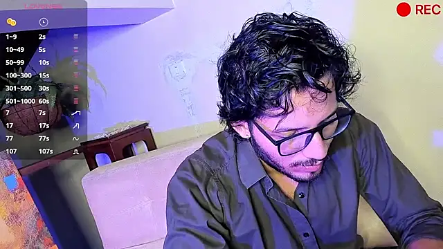 Snapshot of Nicholasrodrii chatting on 12.14.24 Nicholasrodrii online show from 12.14.24