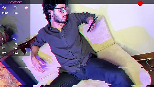 Snapshot of Nicholasrodrii chatting on 12.15.24 Nicholasrodrii online show from 12.15.24